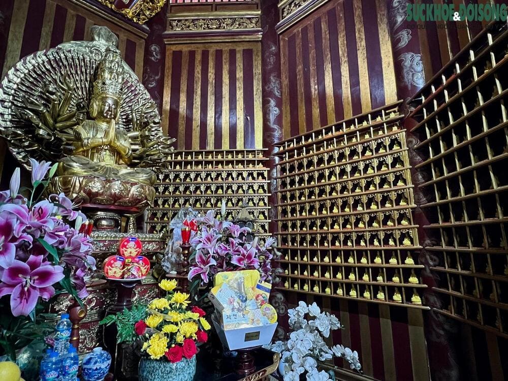 Chùa Phổ Linh cũng là nơi duy nhất có động thai nhi - nơi cầu siêu cho các bào thai (Nguồn: Báo Sức khỏe & Đời sống)